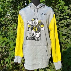 Oregon ducks Nike gray and yellow cancer hoodie